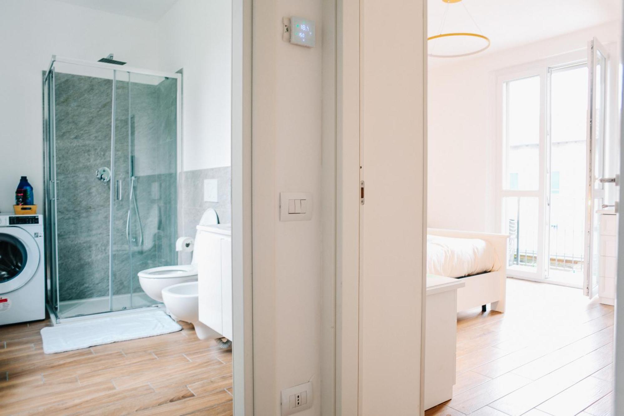 Lora Diamond Suite ,Free Parking, Self Check In,3 Como Bagian luar foto
